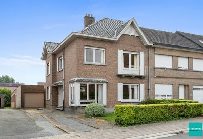 Woning met loods te koop in HEKELGEM