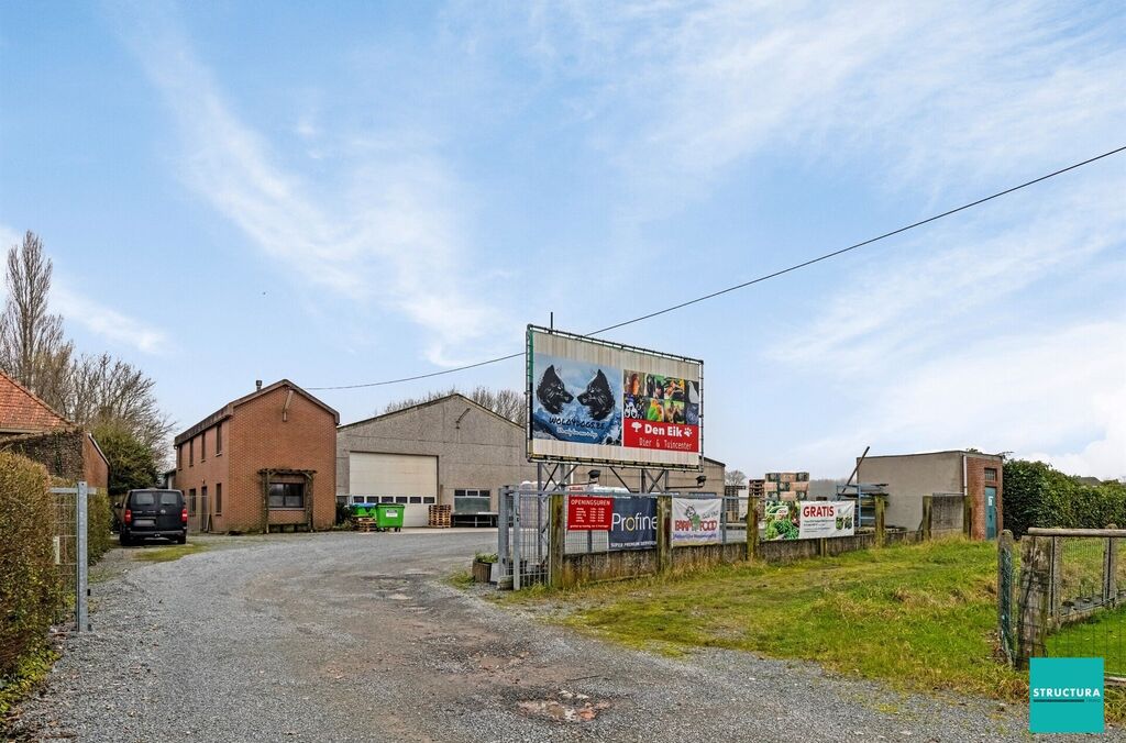 Maison avec atelier à vendre à MERCHTEM