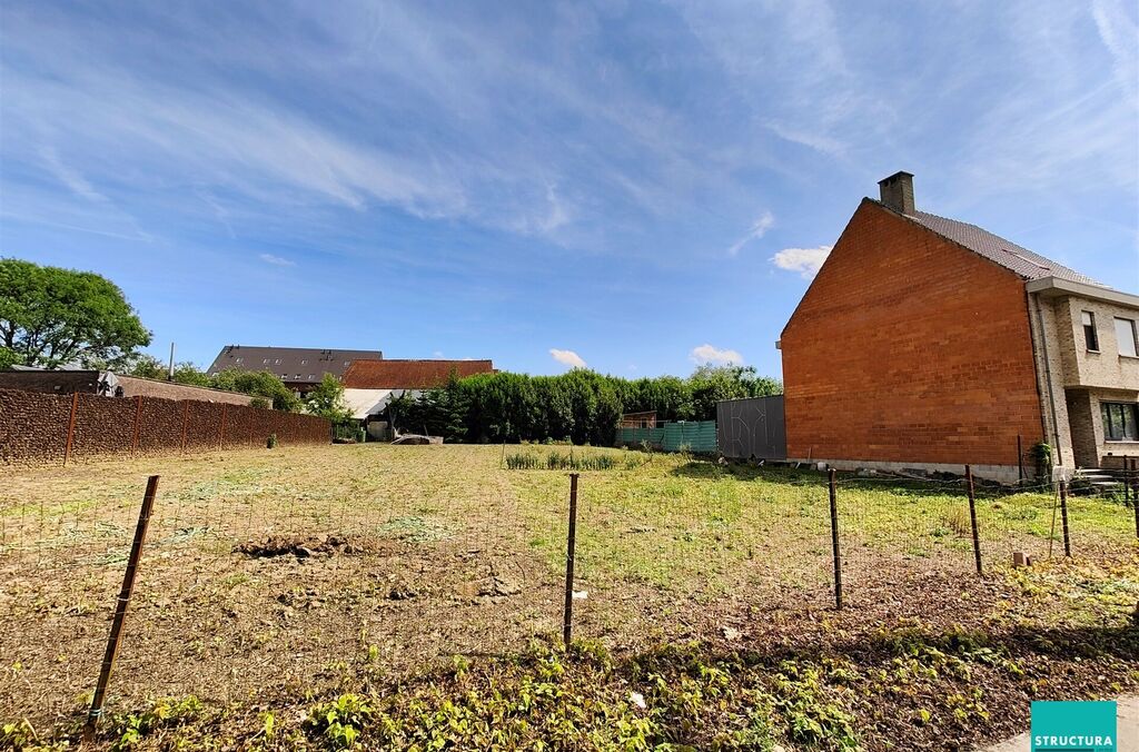 Terrain à bâtir à vendre à ASSE